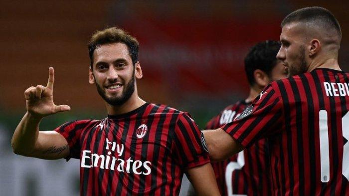 Hakan Calhanoglu